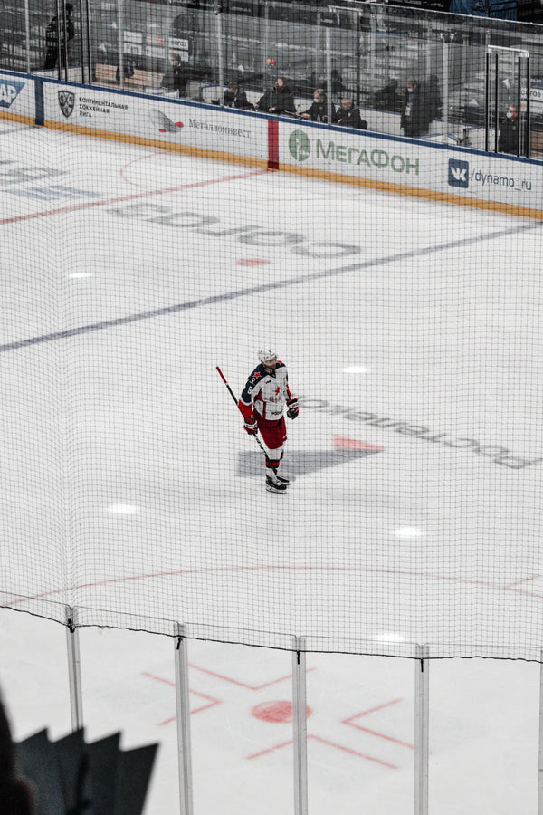 Junior Hockey Sticks with Elite Performance for Young Players
