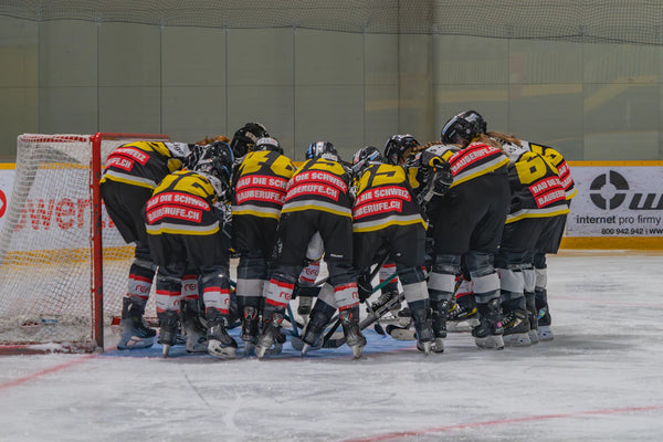The Power of Teamwork in Hockey A Winning Strategy